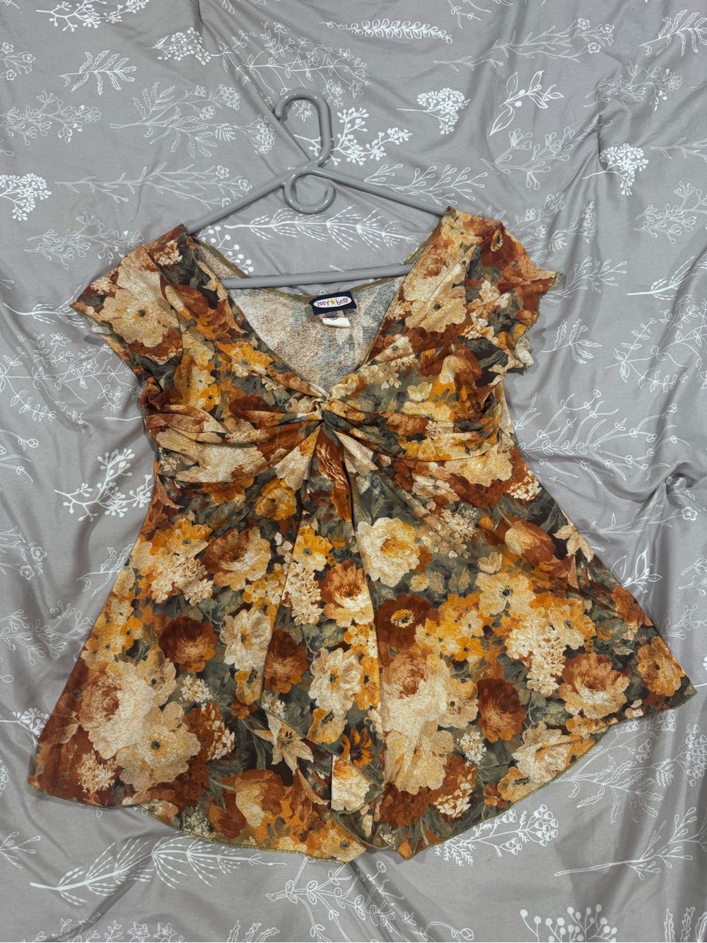 Zoey Beth Vintage 90s floral top